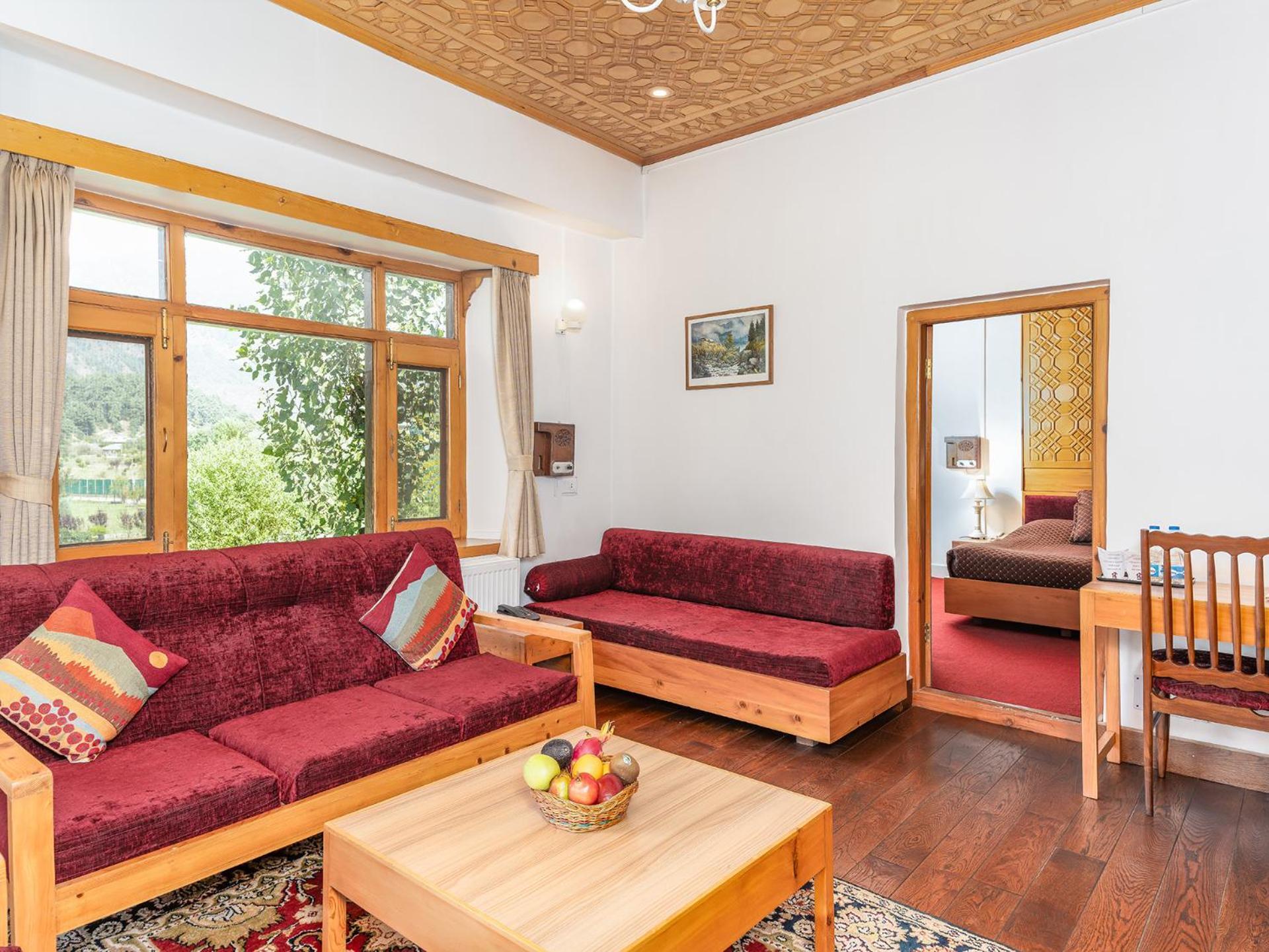 Pahalgam Hotel Exterior photo